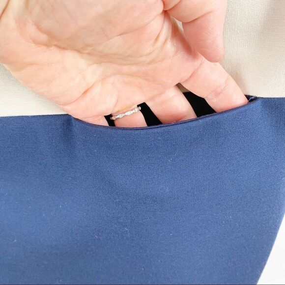 Trina Turk Leatrice Taupe Navy Color-block Sheath Dress w/Pockets Keyhole Neck - Picture 7 of 13